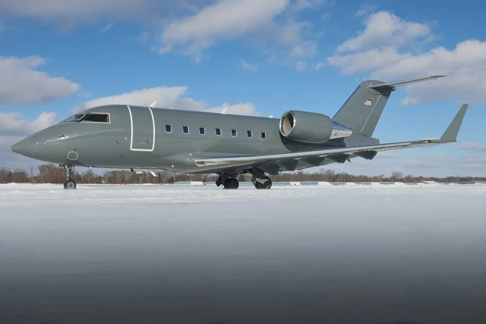 Bombardier Challenger 601 1992 Aircraft Image Main